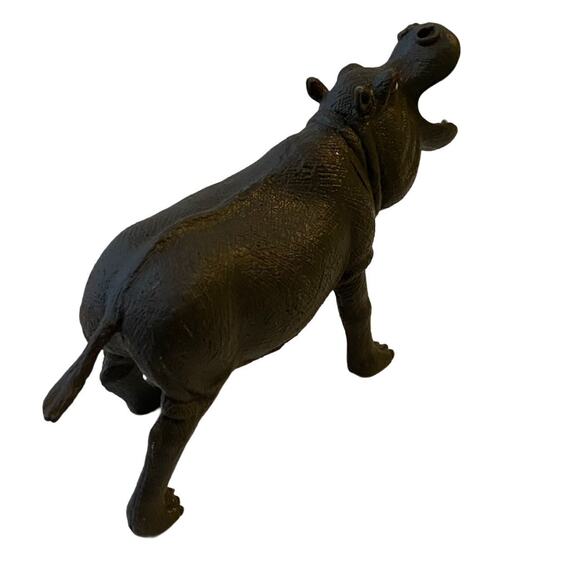 Greenbriar International Plastic Safari Animal Figurines Hippo Tiger Elephant - Picture 11 of 15